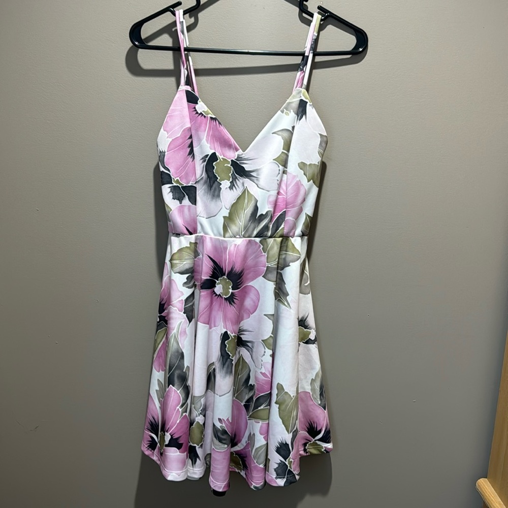 Floral dress size medium
